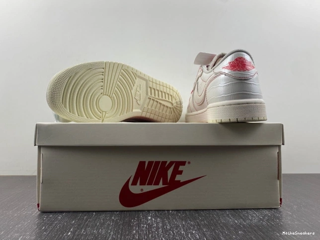 MaikeSneakers x DM7866-601 Travis 1 Scott OG Jordan Air Low 0802